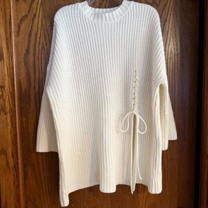 HYFVE Cream Sweater with Lace-Up slit Accent
